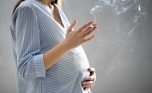 מעשנת בהריון (צילום: Africa Studio, shutterstock)