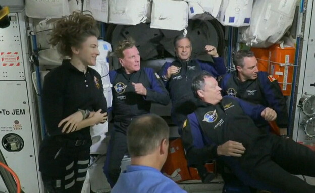נכנסו לתחנת החלל (צילום: נאס"א)