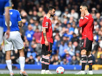 מתרחקים מהטופ 6. רונאלדו ופרננדש (GETTY)