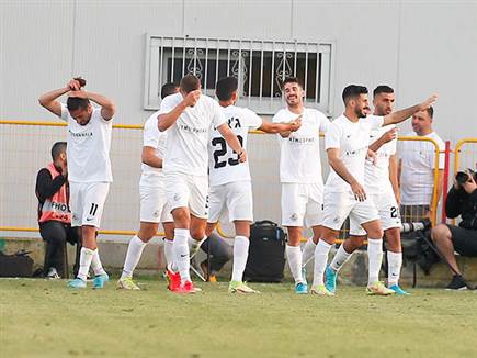 והשיגה יתרון (אלן שיבר)