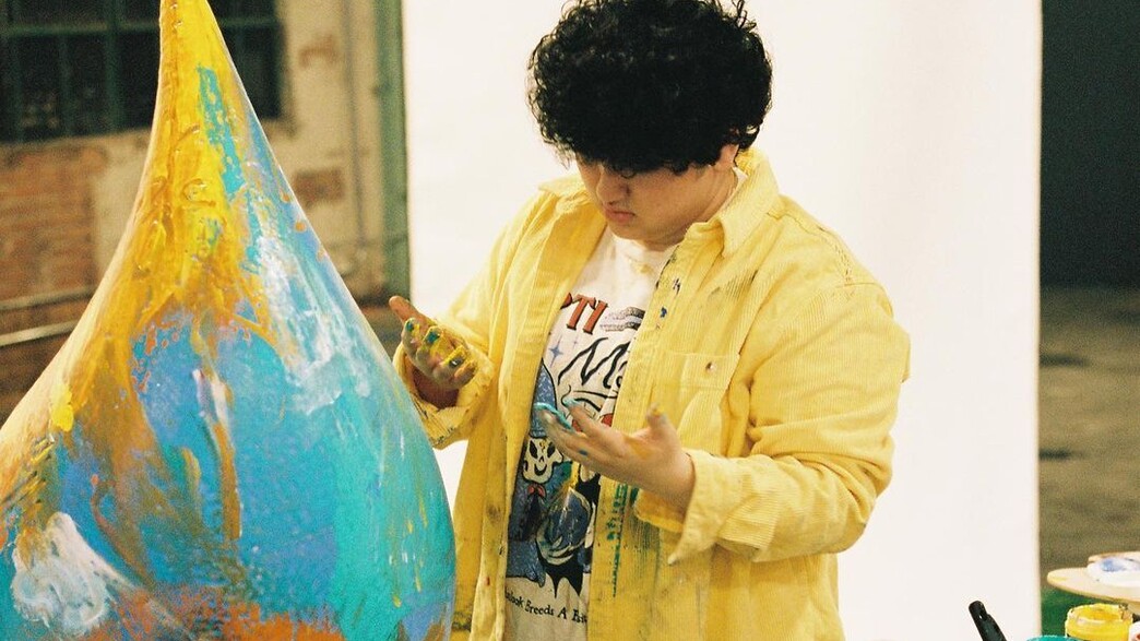 אומן ה-NFT ויקטור לנגלואה, שידוע בכינויו "fewocious" אומן ה-NFT ויקטור לנגלואה, שידוע בכינויו "fewocious"