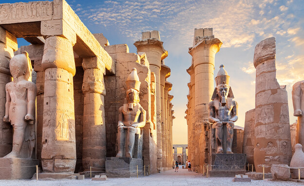 לוקסור מצרים (צילום: AlexAnton, Shutterstock)