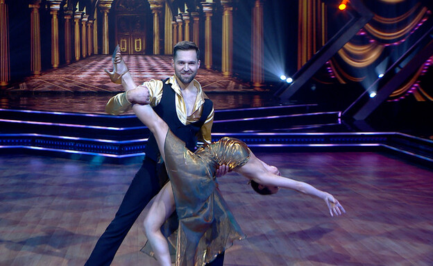 אלכס שטילוב ונינה סולוביוב – פוקסטרוט ורומבה  (צילום: מתוך "רוקדים עם כוכבים", קשת12)