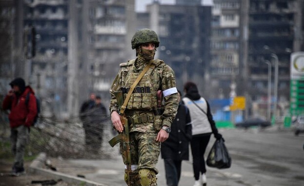 הלחימה במריופול (צילום: ALEXANDER NEMENOV/AFP/GettyImages)