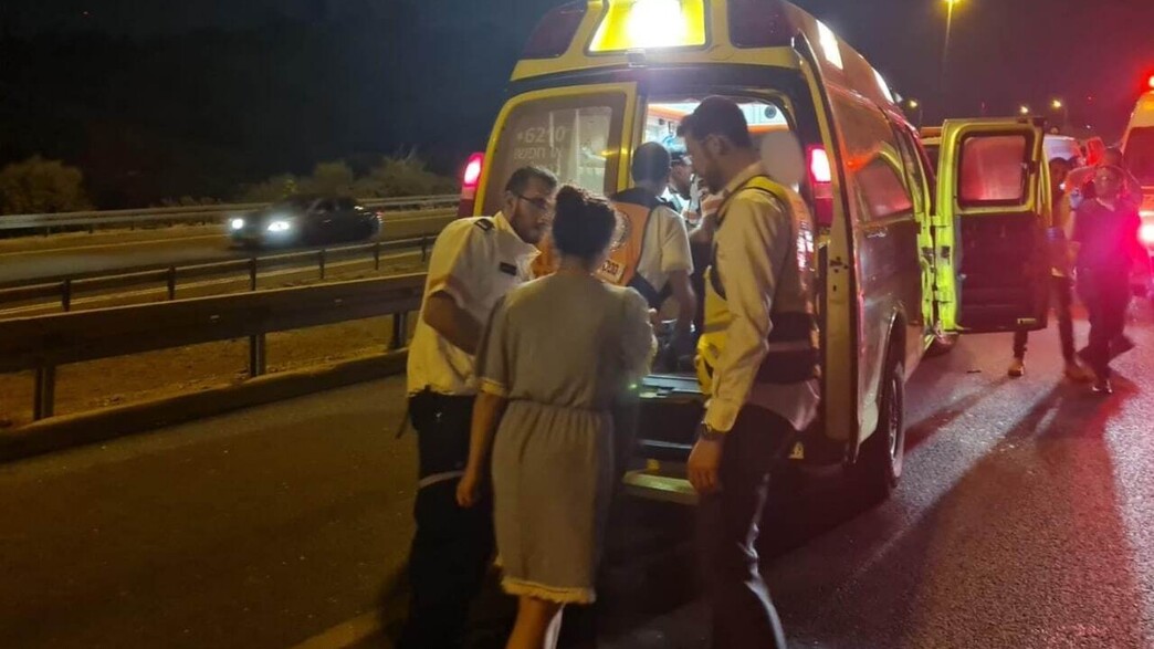 הולך רגל בן 16 נדרס סמוך למחלף שורש