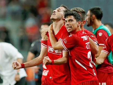 ביצוע נדיר של הלדר לופס עשה את ההבדל (אלן שיבר)