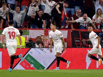 חגגו יתרון כפול (GETTY)