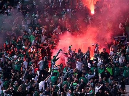 הקהל הירוק דחף את קבוצתו בבלומפילד (מאור אלקסלסי)