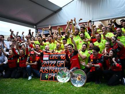 לקלר, סאינז וצוות פרארי