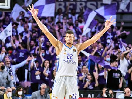 הוא דווקא לא היה טוב הערב. טבארס (GETTY)