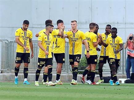 נתניה חוגגת (אלן שיבר)