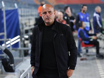 כסס ציפורנים עד דקות הסיום. אבוקסיס (דני מרון)