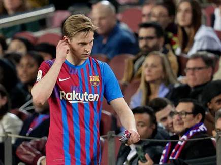 פרנקי דה יונג. לא אהב את החילוף שלו (GETTY)