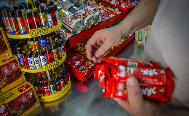 Israel: Extend the recall to all confectionery products