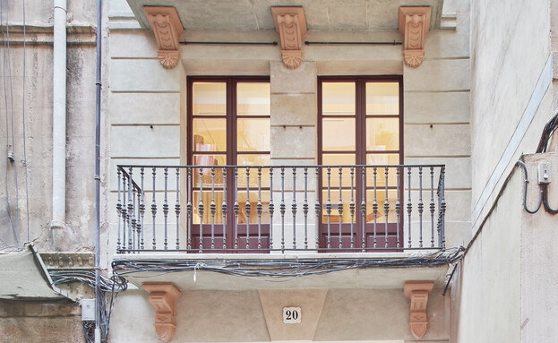 בית עם מדרגות לולייניות, ג - 3 (צילום: José Hevia)