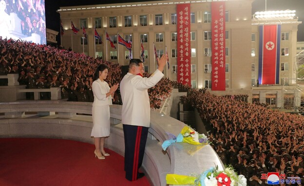 המצעד הצבאי בקוריאה הצפונית (צילום: רויטרס)