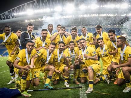 שחקני מכבי ת"א מאושרים (עודד קרני)