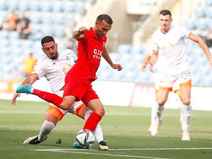 האדומים החזירו את היתרון (אלן שיבר)