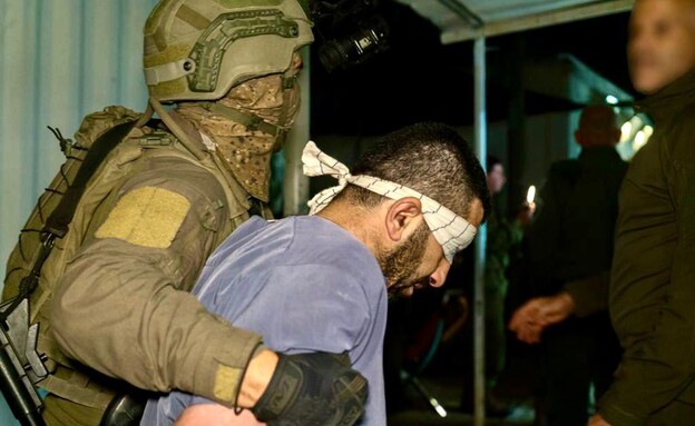 יחיא מרעי, אחד המחבלים שביצעו הפיגוע באריאל (צילום: דובר צה"ל)