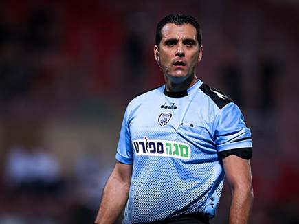 שתי החלטות שנויות במחלוקת. פפיר (מאור אלקסלסי)