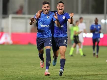 והם חגגו בסיום (לירון מולדובן)