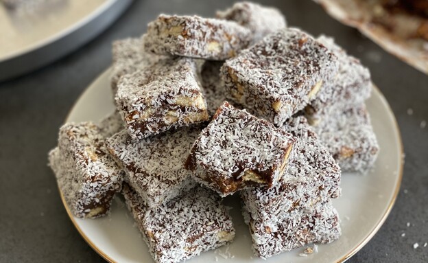 קוביות כדורי שוקולד - בצלחת