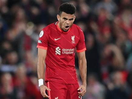 הציל נקודה באנפילד. דיאס (Getty)