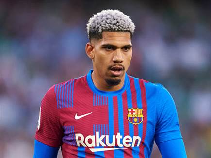 עמד איתן בהגנה. אראוחו (GETTY)