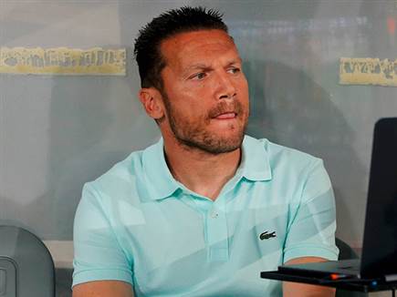 בכר. חייב רענון רציני (אלן שיבר)