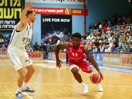 משחק מותח ביובל (עודד קרני, מנהלת הליגה)