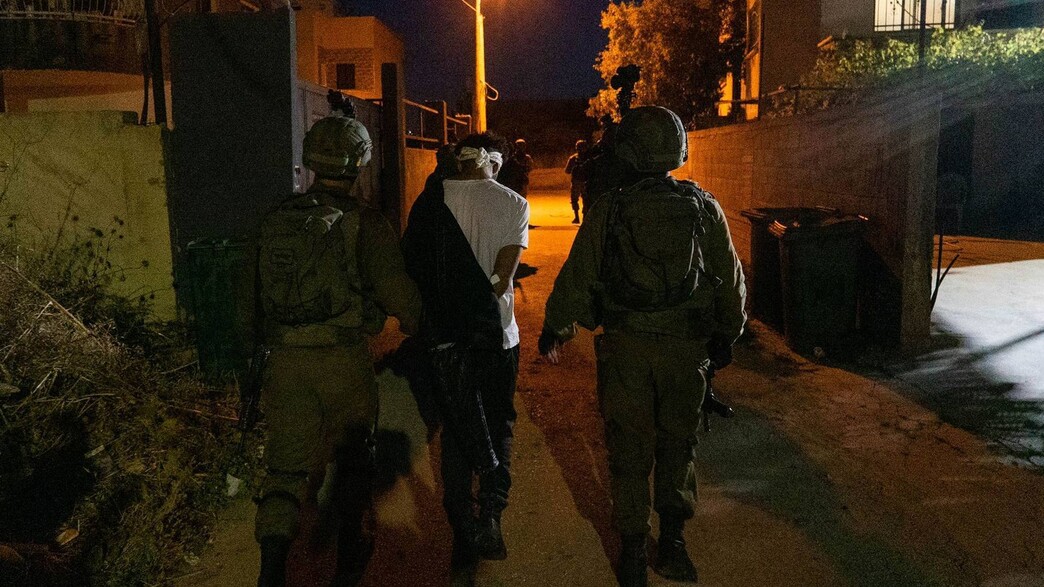 מעצר החשודים בסיוע למחבלים שביצעו את הפיגוע באריאל ובאלעד, ארכיון מעצר החשודים בסיוע למחבלים שביצעו את הפיגוע באריאל ובאלעד, ארכיון