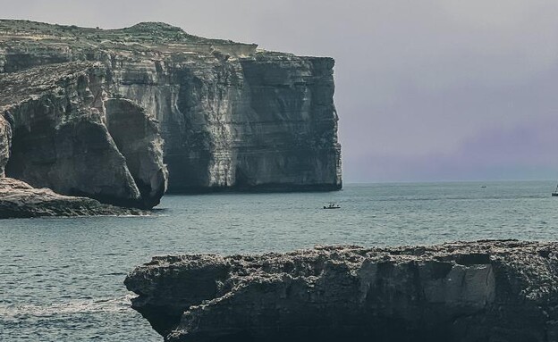 המצוקים הדרמטיים של האי גוזו (צילום: ליאת רביב כהן)
