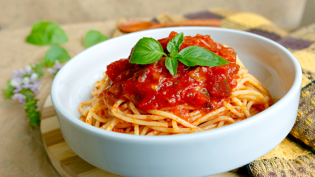 פסטה ברוטב עגבניות פסטה ברוטב עגבניות