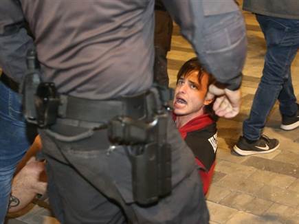 אסור לעבור לסדר היום (אודי ציטיאט)