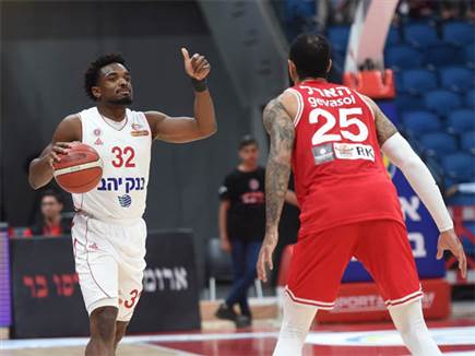 בלט אצל הירושלמים. אובסוהן (ברני ארדוב, מנהלת הליגה)