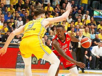 שהעניק למכבי את ה-0:1 (צילום: אלן שיבר)