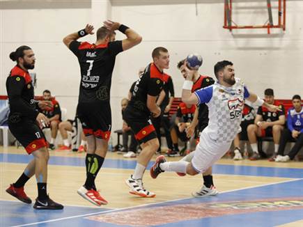 דרמה גדולה במשחק הראשון (דליה נבעה)