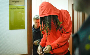 בריטני גריינר - הארכת מעצר במוסקבה (צילום: Yahoo Sports, twitter)