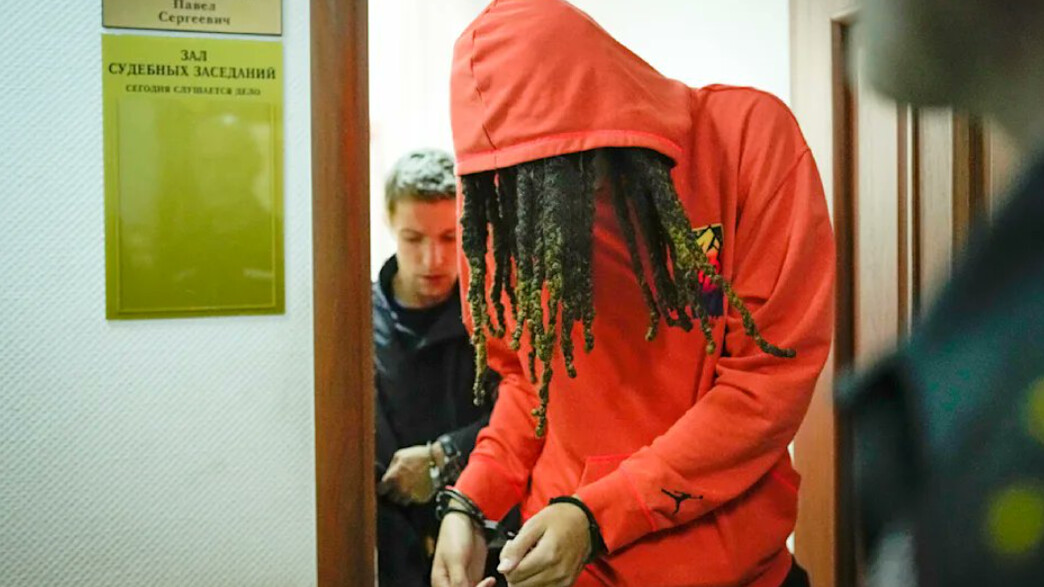 בריטני גריינר - הארכת מעצר במוסקבה (צילום: Yahoo Sports, twitter)