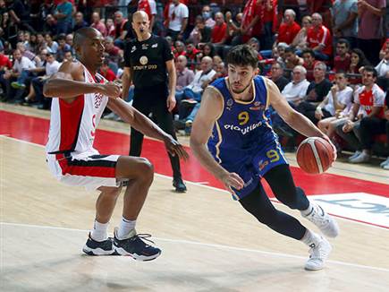 ערב נהדר שלו. סורקין (אלן שיבר)