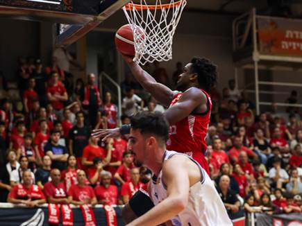 אובהסוהן. גם הוא קלע כמות דו ספרתית (מאור אלקסלסי, מנהלת הליגה)