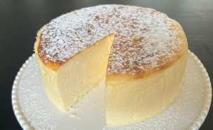 עוגת גבינה גבוהה ומרשימה (צילום: רותם ליברזון, אוכל טוב, mako)