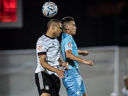 דקות טובות של ישראל (עודד קרני)