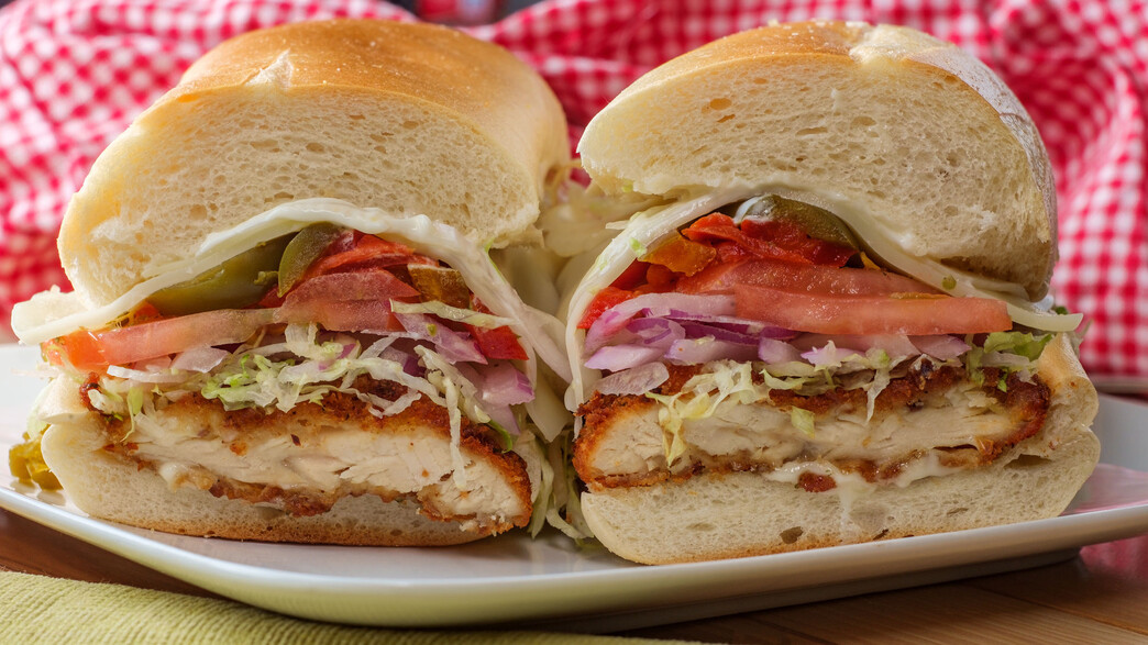 סנדוויץ שניצל סנדוויץ שניצל