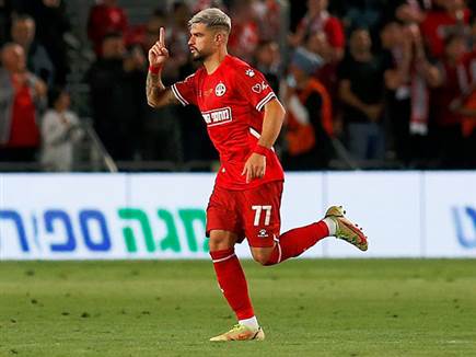 השאיר את ב"ש במשחק. חטואל (אלן שיבר)