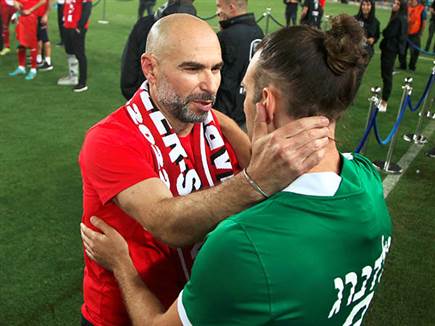 ניחומים למקום השני (אלן שיבר)