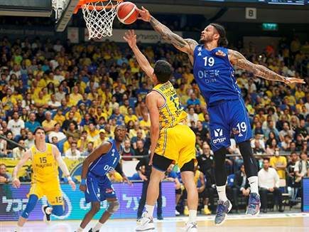 בני הרצליה. לא פגעו מהשלוש (אלן שיבר)