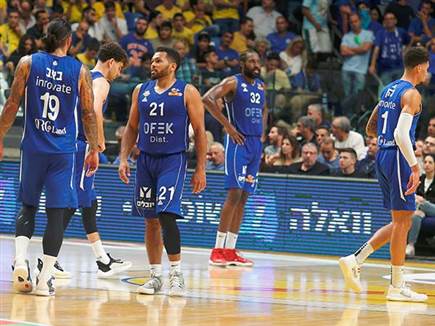 הרצליה מאוכזבת. 3 מ-22 מהשלוש (אלן שיבר)