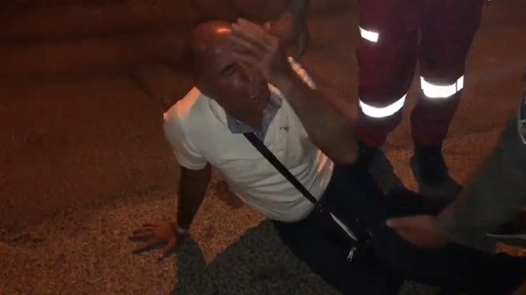 תקיפת העיתונאי תקיפת העיתונאי