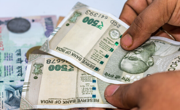 כסף הודו רופי -  (צילום: S B Stock, shutterstock)